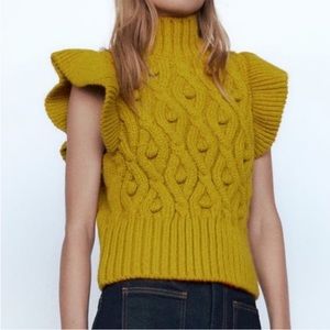 Zara Knit Pompom Sweater Vest Sz Small